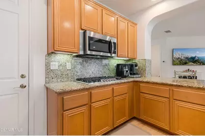 340 Town Forest Court, Camarillo, CA 93012 - Photo 10
