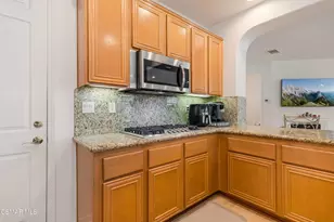340 Town Forest Ct, Camarillo, CA 93012 - Photo 10