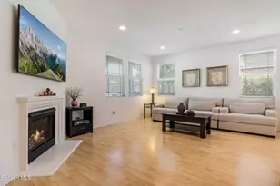 340 Town Forest Ct, Camarillo, CA 93012 - Photo 4