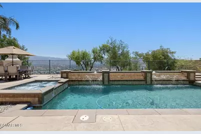 17114 Crest Heights Drive, Canyon Country, CA 91387 - Photo 36