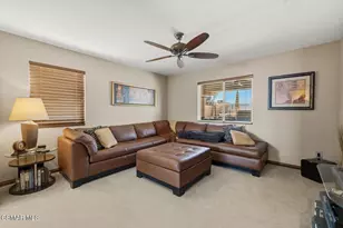 17114 Crest Heights Dr, Canyon Country, CA 91387 - Photo 16