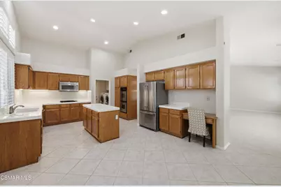 141 Giant Oak Avenue, Newbury Park, CA 91320 - Photo 14