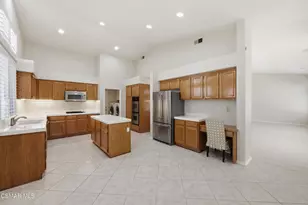 141 Giant Oak Ave, Newbury Park, CA 91320 - Photo 14