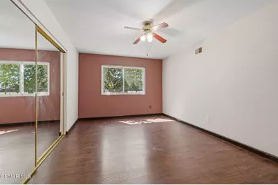 13949 Tucker Avenue, Sylmar, CA 91342 - Photo 8