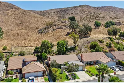 5914 Carell Avenue, Agoura Hills, CA 91301 - Photo 34