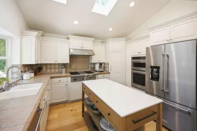 388 Sundance Street, Thousand Oaks, CA 91360 - Photo 18