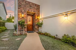 961 Alexandra Ct, Oak Park, CA 91377 - Photo 8