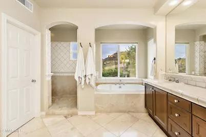 961 Alexandra Court, Oak Park, CA 91377 - Photo 36