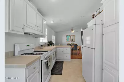 195 Tierra Rejada Road #180, Simi Valley, CA 93065 - Photo 16