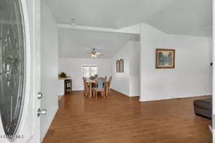 195 Tierra Rejada Road, Simi Valley, CA 93065 - Photo 8