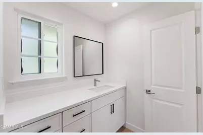 15 Teasdale Street, Thousand Oaks, CA 91360 - Photo 22