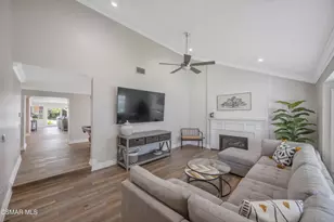 29675 Meadowmist Way, Agoura Hills, CA 91301 - Photo 6
