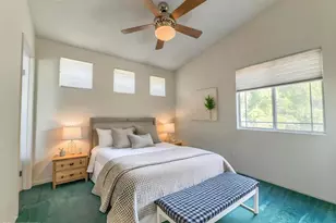 23605 Muir Trail, Valencia, CA 91354 - Photo 10