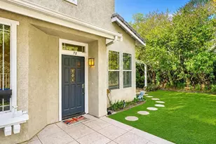 23605 Muir Trail, Valencia, CA 91354 - Photo 2