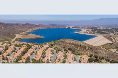 644 Brademas Court, Simi Valley, CA 93065 - Photo 38