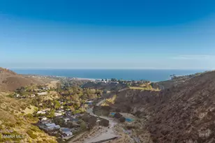 5924 Paseo Cyn Dr, Malibu, CA 90265 - Photo 14