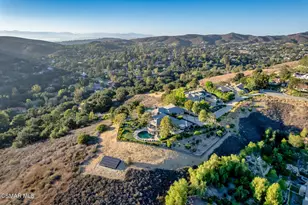 4286 Coachman Cir, Westlake Village, CA 91362 - Photo 32