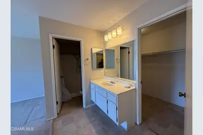 15638 Viewridge Lane, Granada Hills, CA 91344 - Photo 20