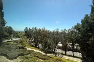 15638 Viewridge Ln, Granada Hills, CA 91344 - Photo 8