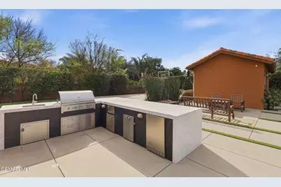 9651 Sagebrush Avenue, Chatsworth, CA 91311 - Photo 48