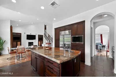 9651 Sagebrush Avenue, Chatsworth, CA 91311 - Photo 18