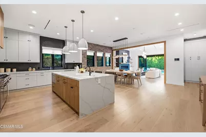 5444 Murietta Avenue, Sherman Oaks, CA 91401 - Photo 4