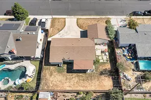 1735 Spence St, Simi Valley, CA 93065 - Photo 30