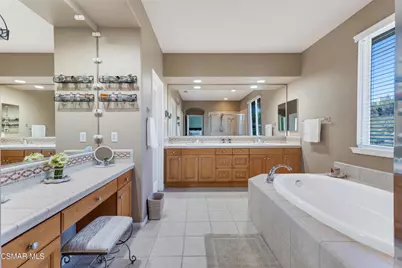 5917 Evening Sky Drive, Simi Valley, CA 93063 - Photo 44