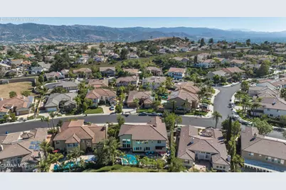 5917 Evening Sky Drive, Simi Valley, CA 93063 - Photo 10