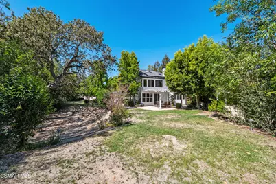 1660 Cross Bridge Place, Thousand Oaks, CA 91362 - Photo 38