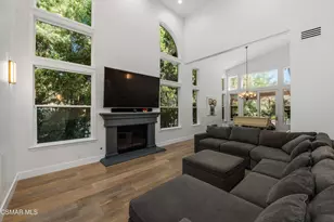 1660 Cross Bridge Pl, Thousand Oaks, CA 91362 - Photo 10