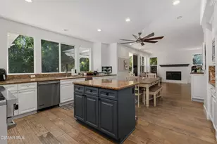 1660 Cross Bridge Pl, Thousand Oaks, CA 91362 - Photo 16