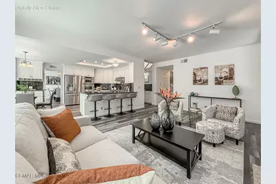 12486 Beech Grove Court, Moorpark, CA 93021 - Photo 26