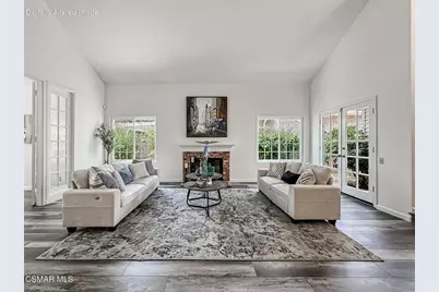 12486 Beech Grove Court, Moorpark, CA 93021 - Photo 2