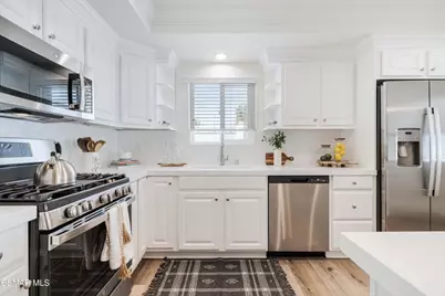 1258 Balsamo Avenue, Simi Valley, CA 93065 - Photo 20