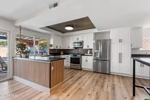 363 Larcom St, Thousand Oaks, CA 91360 - Photo 2