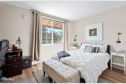 363 Larcom Street, Thousand Oaks, CA 91360 - Photo 12
