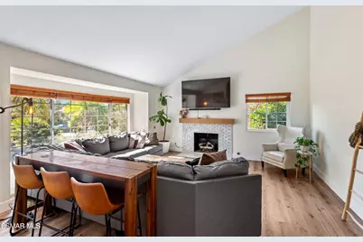 363 Larcom Street, Thousand Oaks, CA 91360 - Photo 14