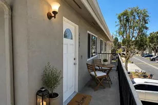 1669 Calle Zafiro, Newbury Park, CA 91320 - Photo 4