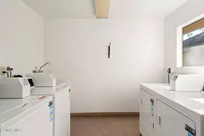 327 Chestnut Hill Court #11, Thousand Oaks, CA 91360 - Photo 12