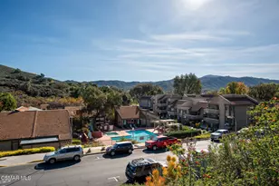 327 Chestnut Hill Ct, Thousand Oaks, CA 91360 - Photo 16