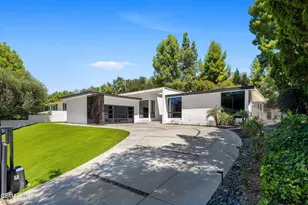 4400 Topanga Canyon Blvd, Woodland Hills, CA 91364 - Photo 38
