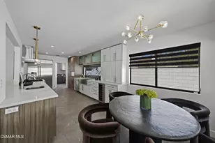4400 Topanga Canyon Blvd, Woodland Hills, CA 91364 - Photo 18