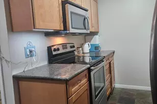 1226 Patricia Ave, Simi Valley, CA 93065 - Photo 14