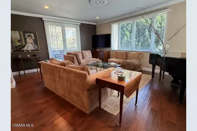 12050 Guerin Street #202, Studio City, CA 91604 - Photo 4