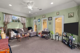 79 Mesa Dr, Camarillo, CA 93010 - Photo 56