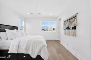 1135 N Commonwealth Ave, Los Angeles, CA 90029 - Photo 20