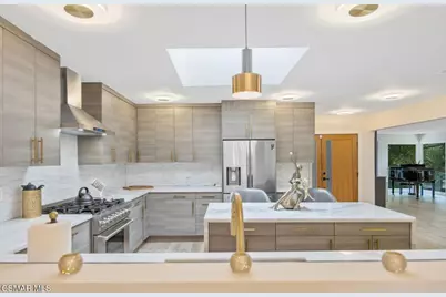 4430 Natoma Avenue, Woodland Hills, CA 91364 - Photo 22