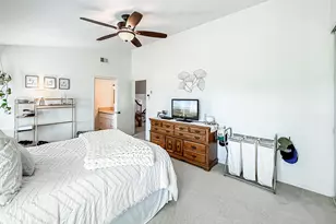 393 Larcom St, Thousand Oaks, CA 91360 - Photo 24