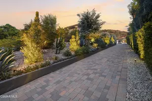 2800 Lynnview St, Newbury Park, CA 91320 - Photo 54